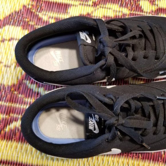 Nike SB Check Solarsoft Canvas Black Sneakers 11 - Picture 8 of 11